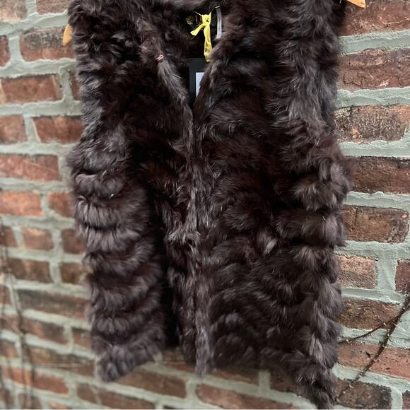 NEW Size Small Metric Units Chocolate Brown Real Rabbit Fur Sleeveless Vest - Picture 3 of 7